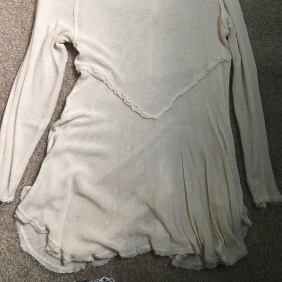 Free People Sweaters - FREE PEOPLE SWEATER